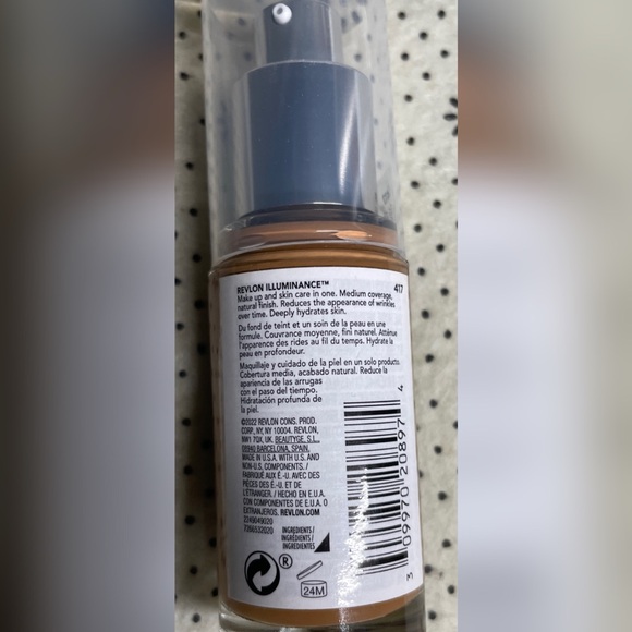 Revlon Illuminance Skin-Caring Foundation - 417 - Picture 2 of 2